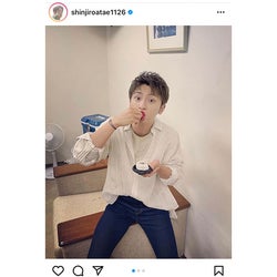 AAA 與真司郎、目を丸くして苺大福を頬張る!「大福美味しそう」「あざとかわいいです」