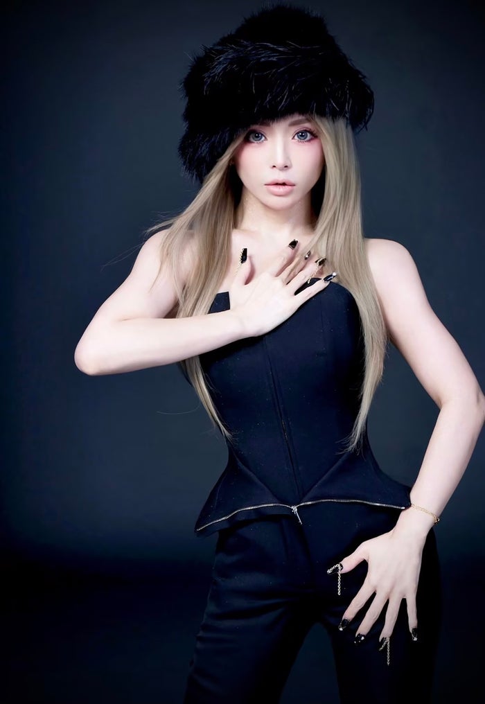 浜崎あゆみ、2度のインフルエンザ罹患で「未だ回復しておりません」点滴中の様子公開 多忙な年末回顧「身体は悲鳴を上げてた」