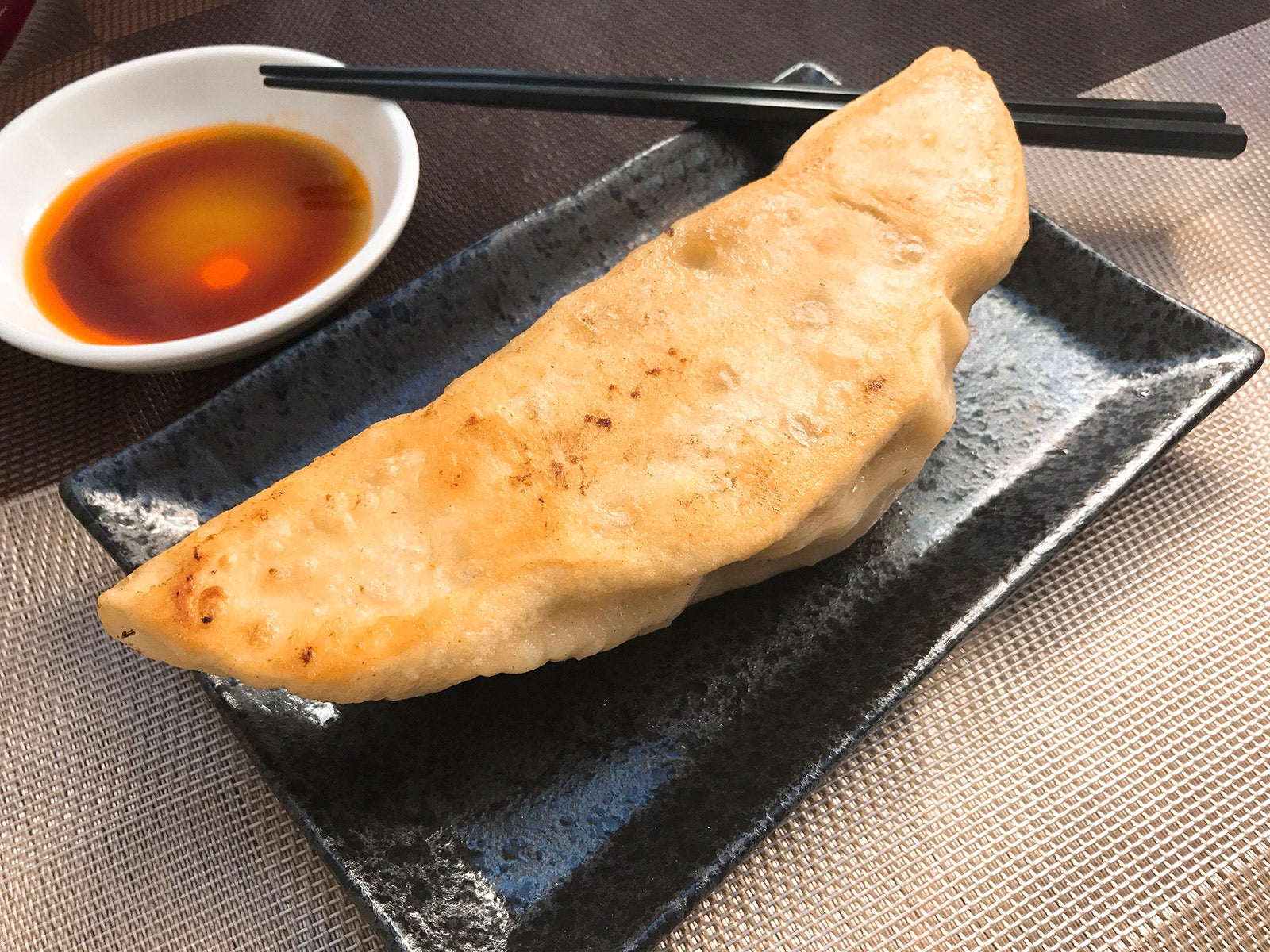 でんでんBIG餃子／画像提供：AATJ株式会社