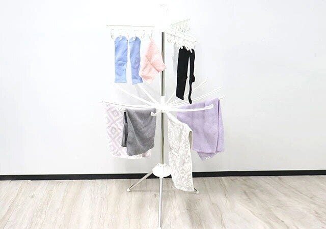 ダイソーのパラソル洗濯物干しスタンド2