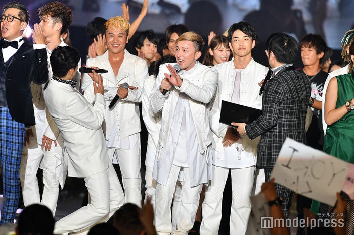 DA PUMP (C)モデルプレス