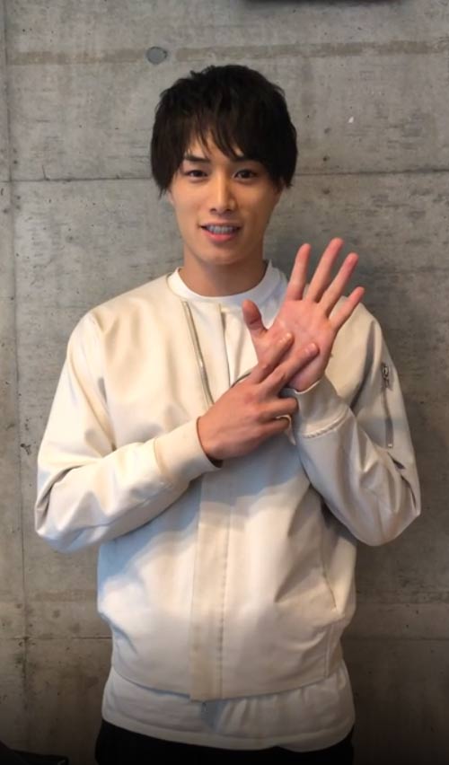 鈴木伸之 ラジエーションハウス のカウントダウン動画がスタート モデルプレス 鈴木伸之 ラジエーションハウス のカウントダウン動画がスタート モデルプレス