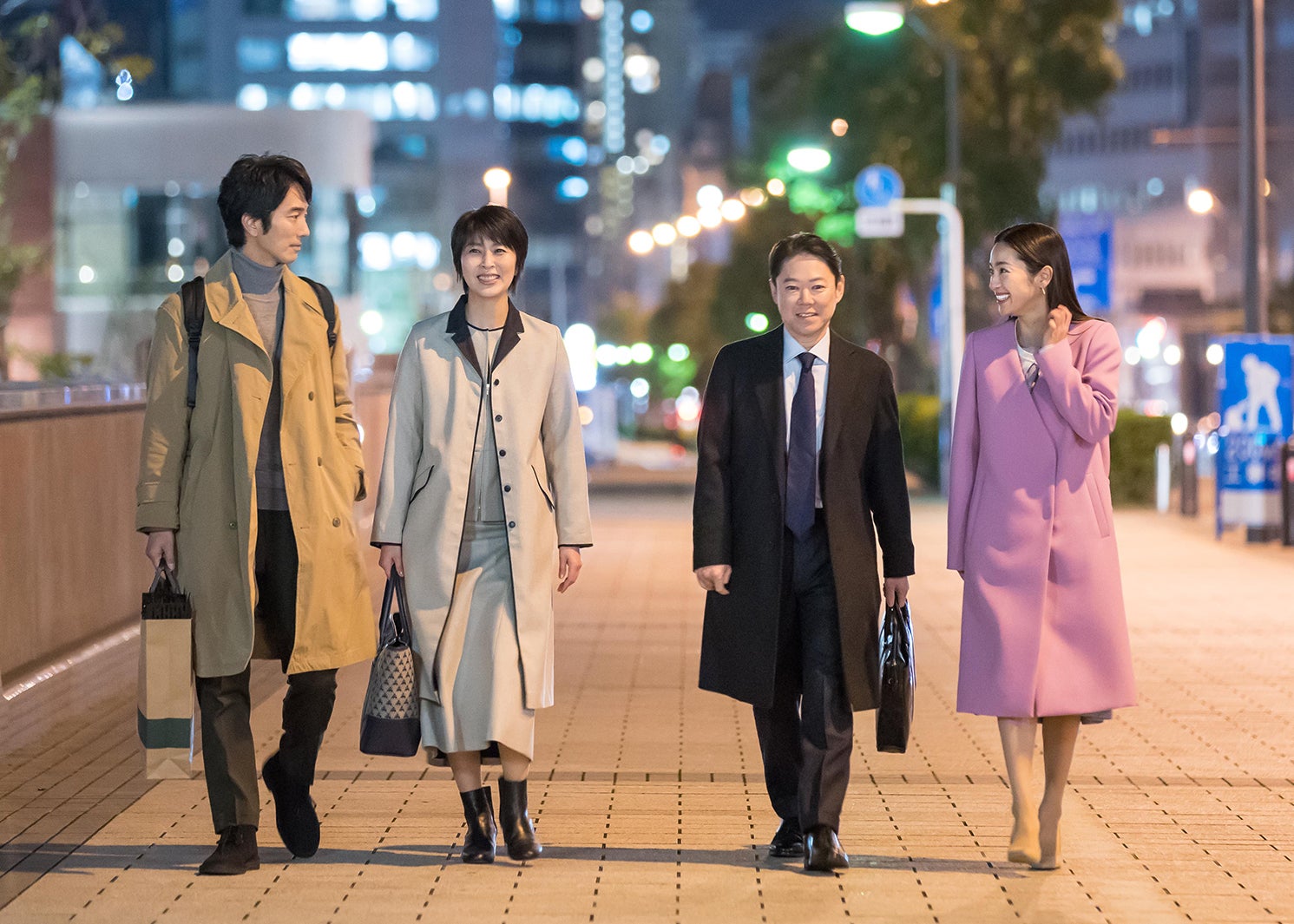 眞島秀和、松たか子、阿部サダヲ、中村アン（C）テレビ朝日