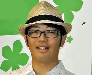 ドランクドラゴン鈴木拓、新幹線で有名人同級生に偶然バッタリ 鈴木の妻にもお土産の気遣い
