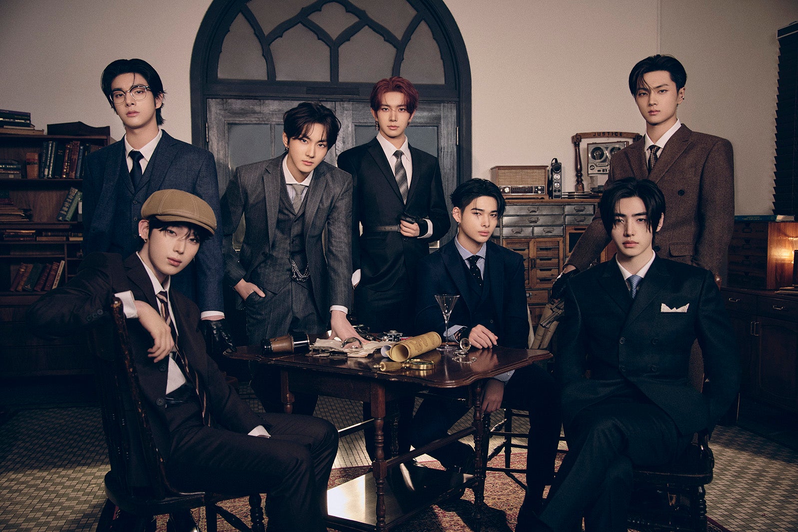 「MEMORABILIA」（P）&（C） HYBE / BELIFT LAB Inc.