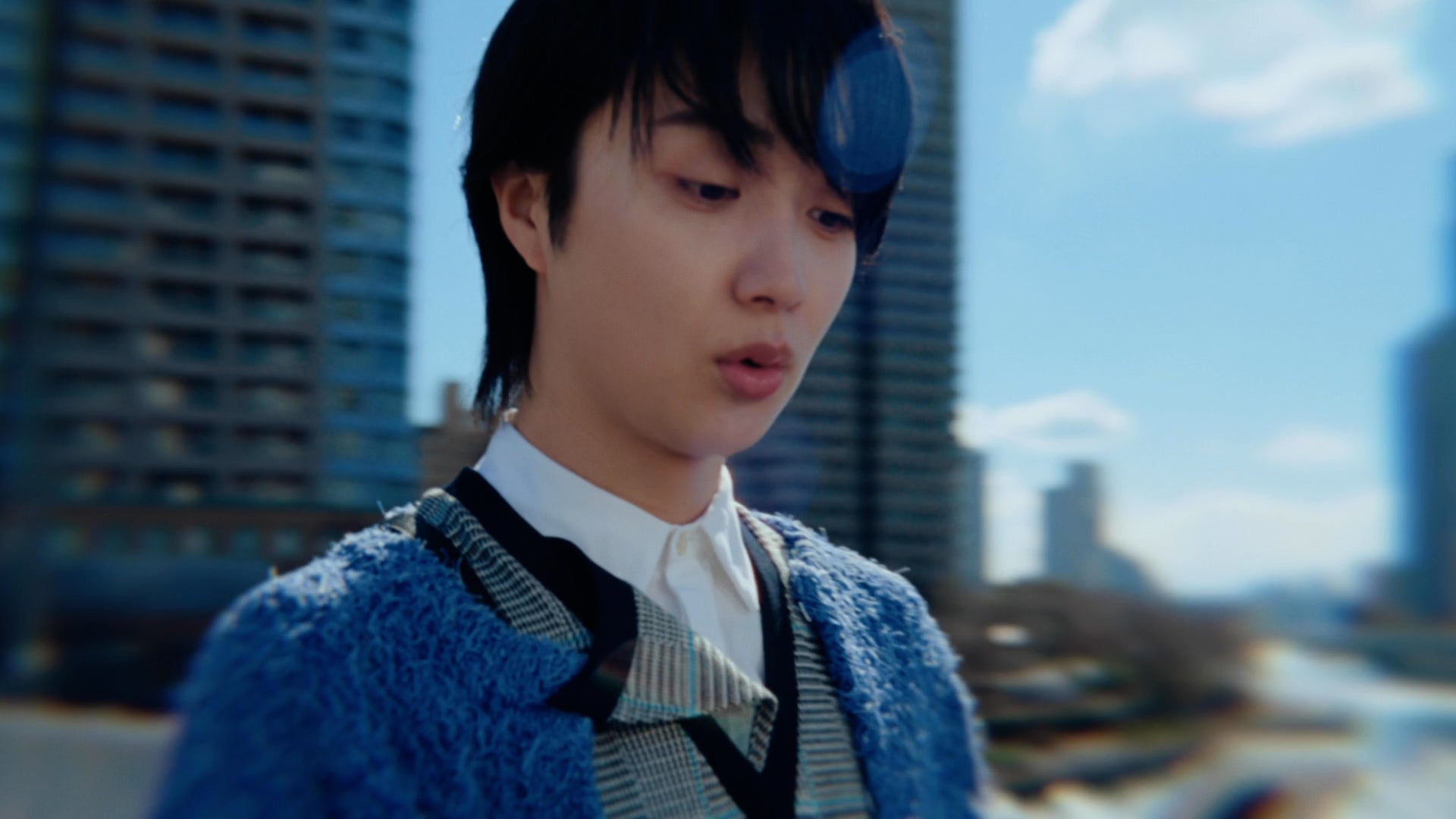 「サン生のCM決まったよ」篇より（提供写真）