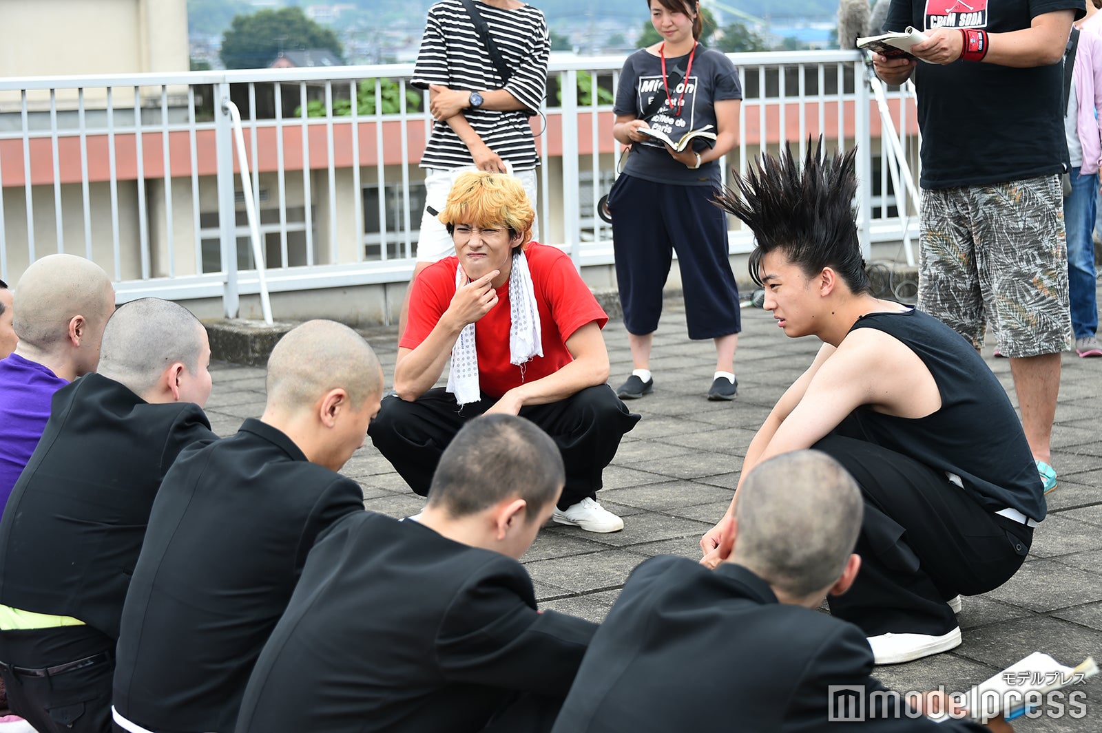 賀来賢人／「今日から俺は！！」第6話メイキング（C）モデルプレス