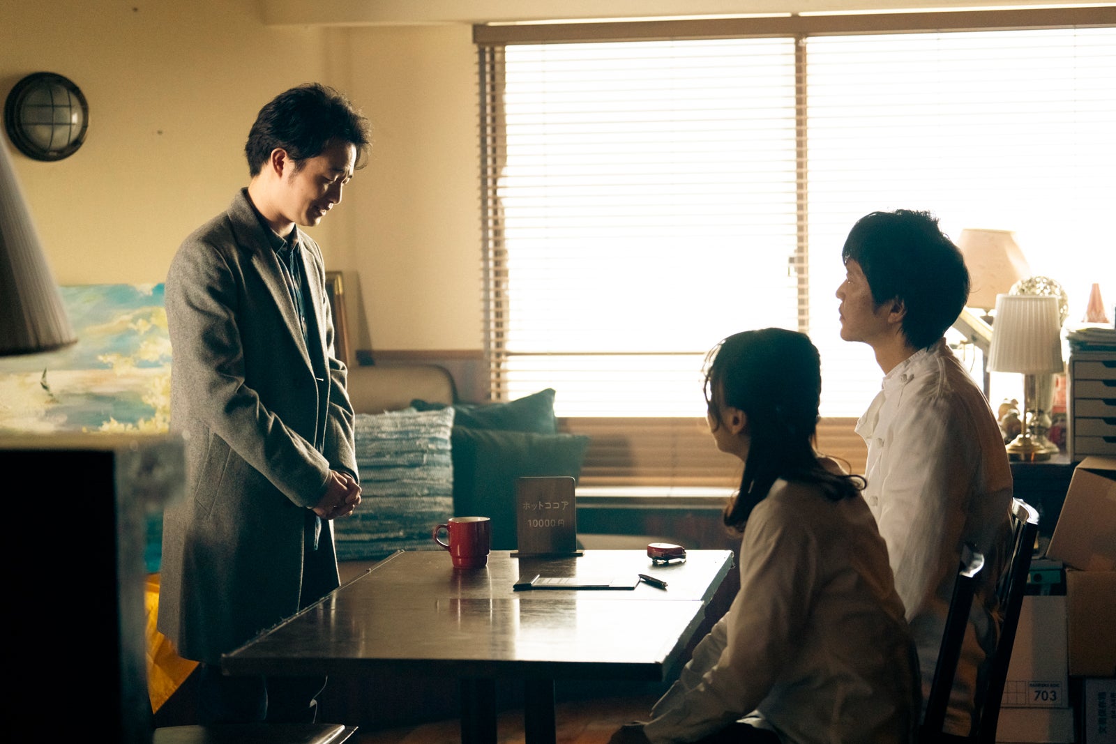 森永悠希、影山優佳、田辺誠一「ハコビヤ」第7話より（C）「ハコビヤ」製作委員会