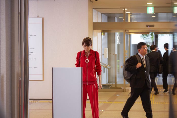 桐谷美玲(C)2017『リベンジgirl』製作委員会