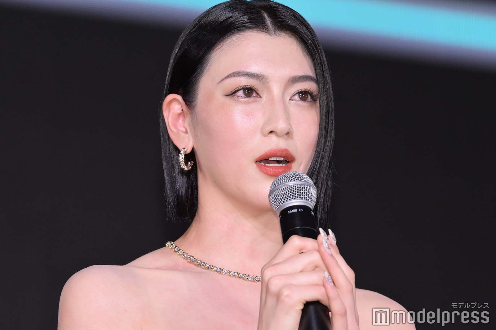 三吉彩花（C）モデルプレス