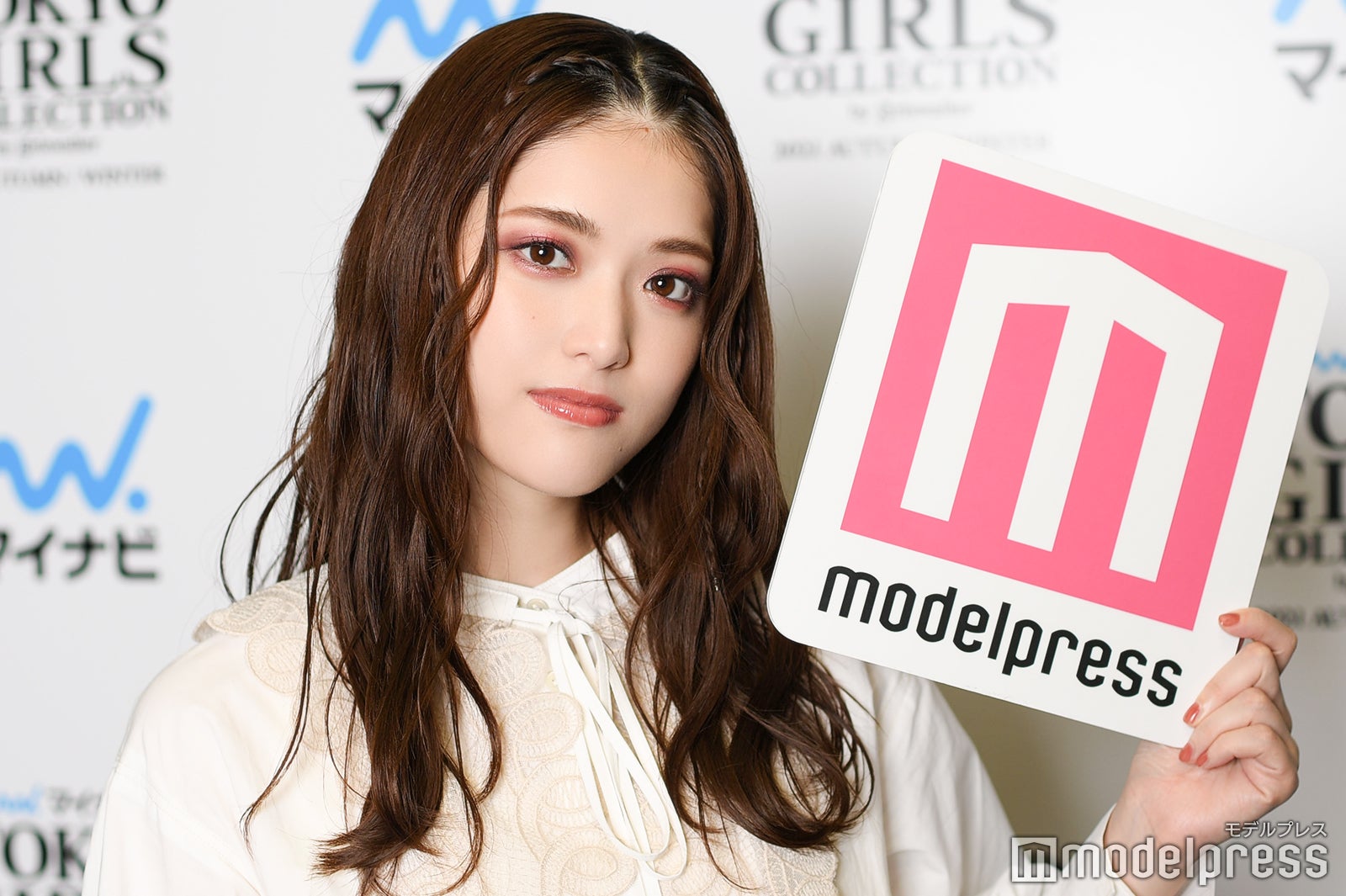 モデルプレスのインタビューに応じた、松村沙友理（C）モデルプレス