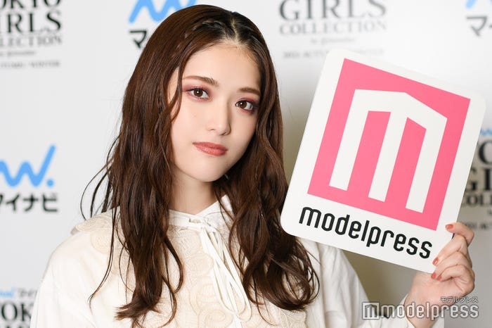 モデルプレスのインタビューに応じた、松村沙友理(C)モデルプレス