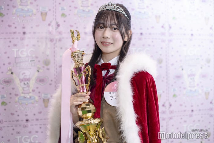 “日本一かわいい高校一年生”さゆきさん(C)モデルプレス