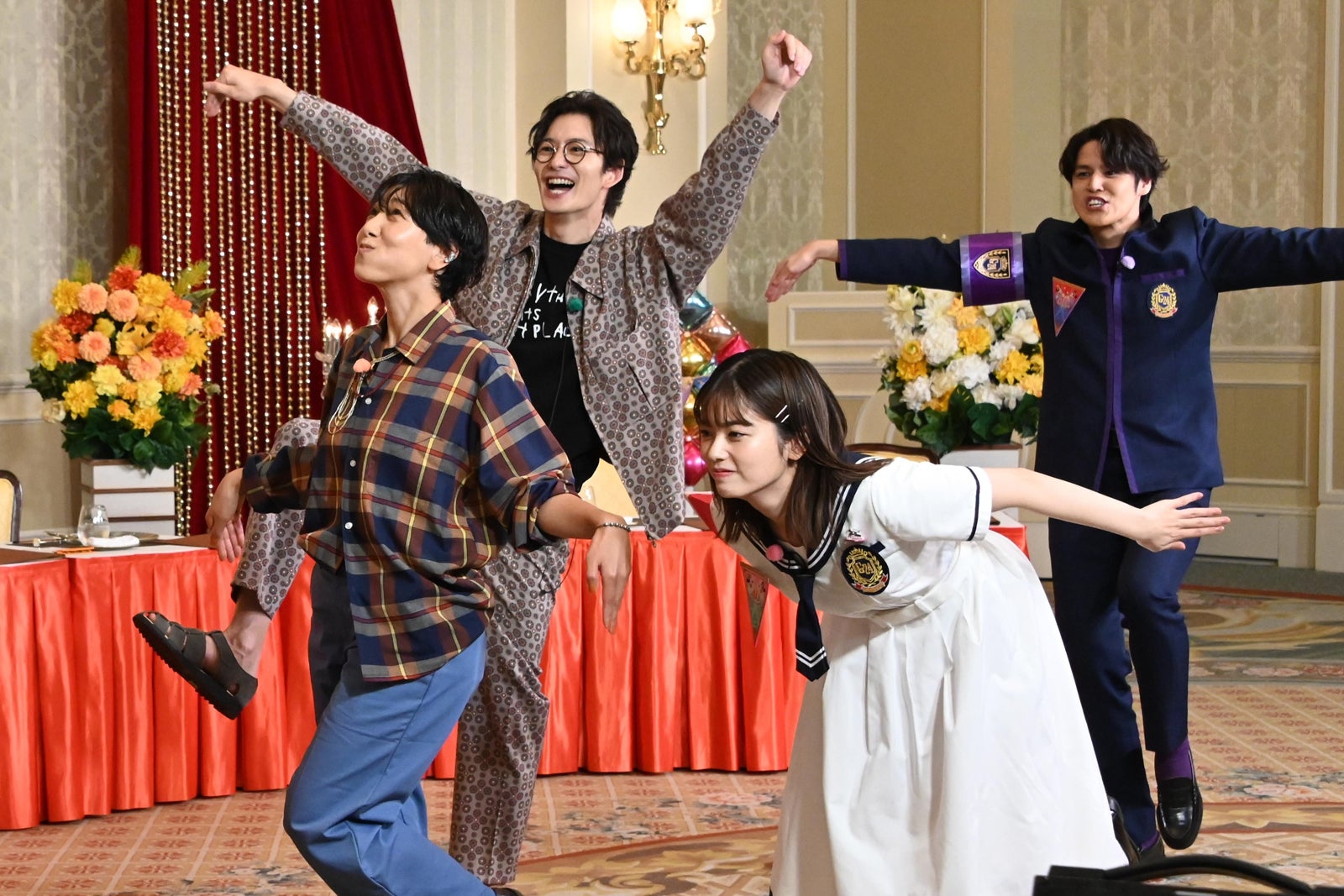 安藤サクラ、岡田将生、小芝風花、宮野真守（C）日本テレビ