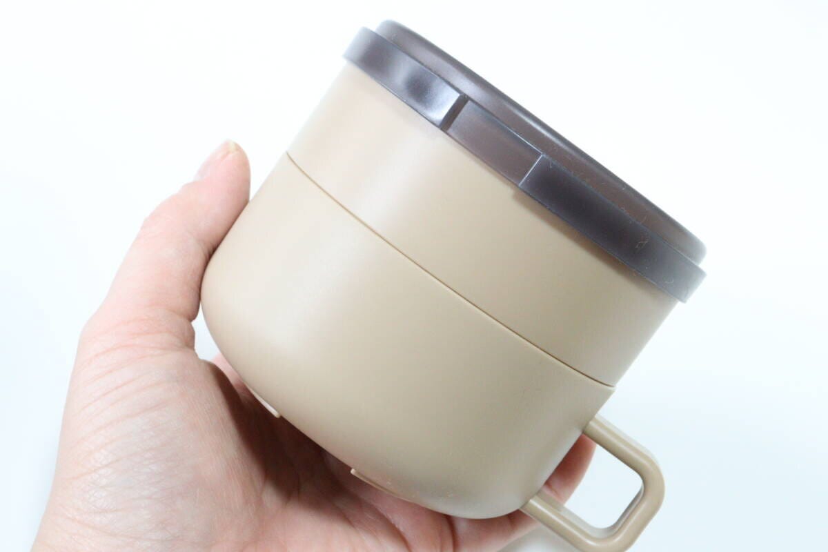 セリア スープボウルランチボックス セリアのスープボウルランチボックスはニュアンスカラーでおしゃれ