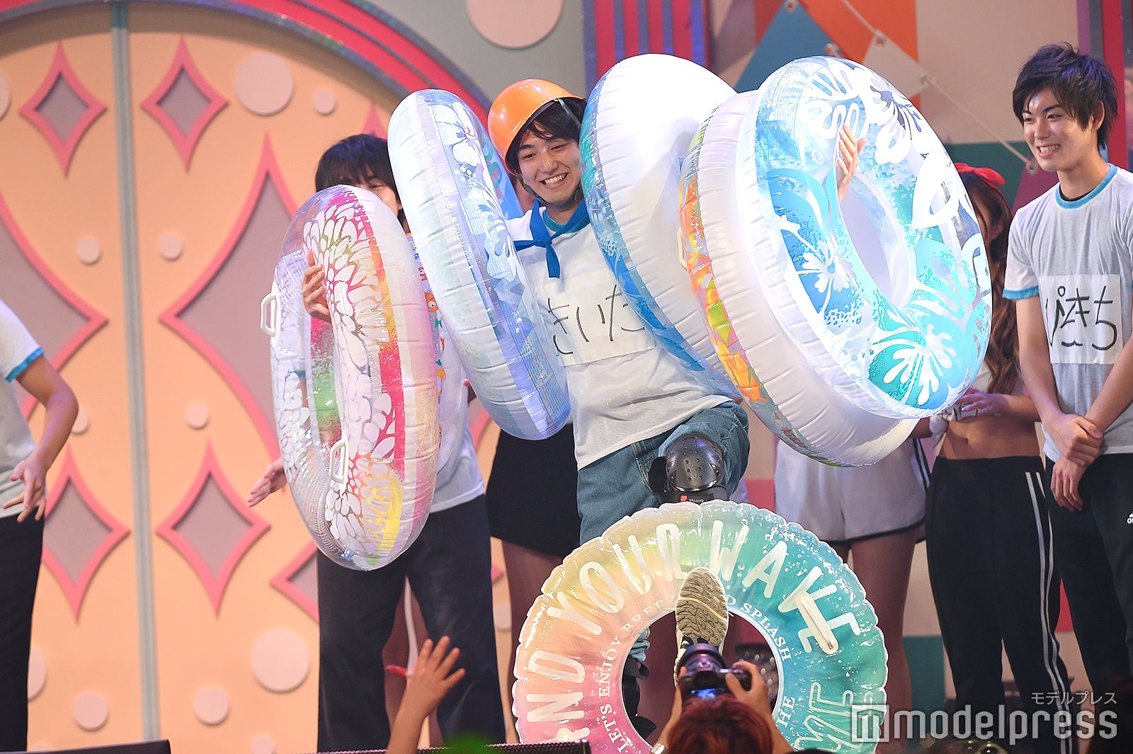 ゲーム企画中の様子（C）モデルプレス