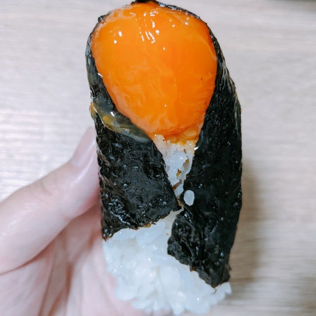【大阪】オープン直後から行列!具材たっぷりでリピート間違いなしの「おにぎり専門店」