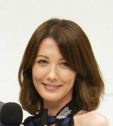 49歳で司法試験合格の3児ママ元売れっ子アナ ジム通いで体重10キロ減、さらに美貌輝く「若返った」師匠も感心