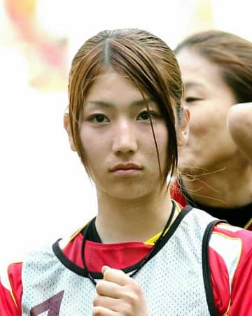 「20センチ以上ばっさり切りました」と美女サッカー選手がイメチェン投稿「どうですか～？」に反響 「似合ってますね！！」「大人の女性を感じます」