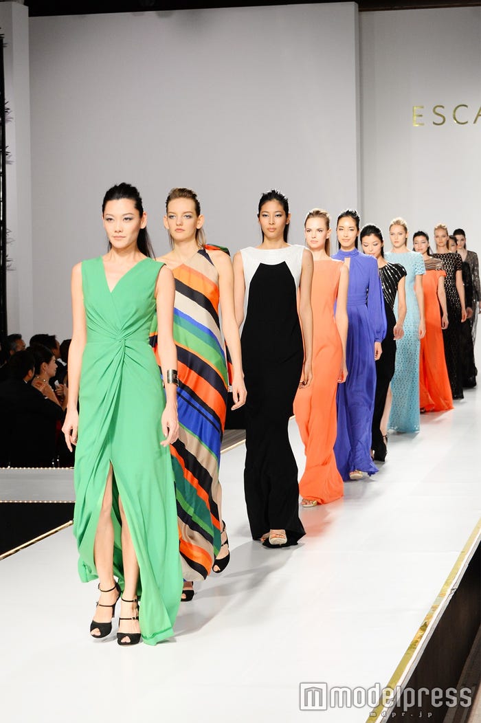 ショーの様子 (C)モデルプレス