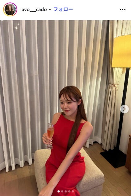 になにInstagramより