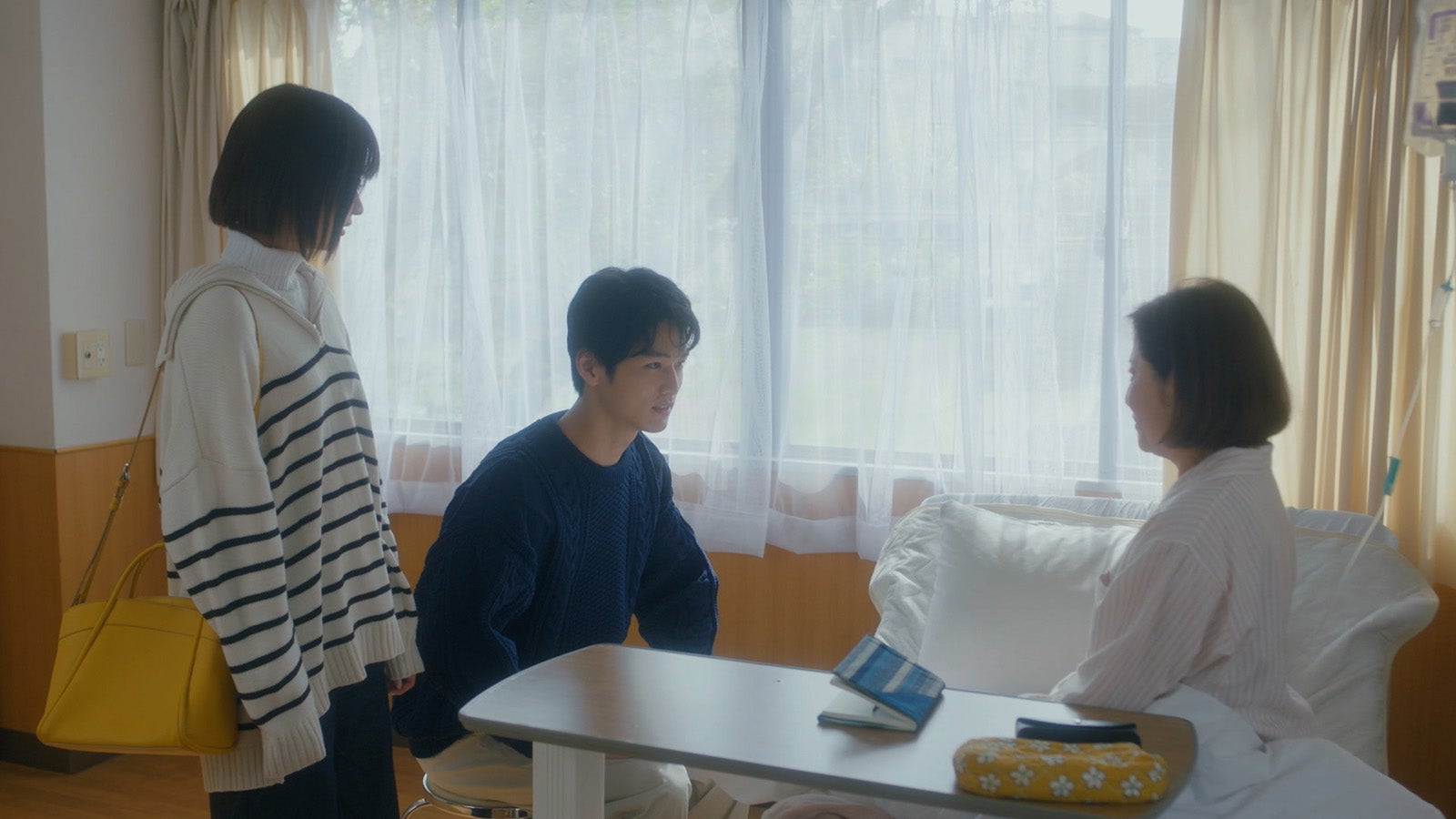 （左から）岡崎紗絵、中川大輔／「花嫁未満エスケープ」第11話より（C）「花嫁未満エスケープ」製作委員会