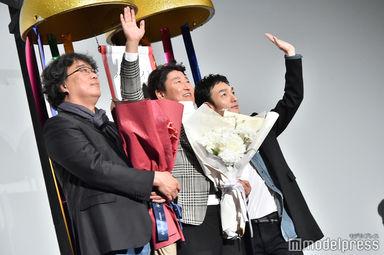 ポン・ジュノ監督、ソン・ガンホ、草なぎ剛（C）モデルプレス