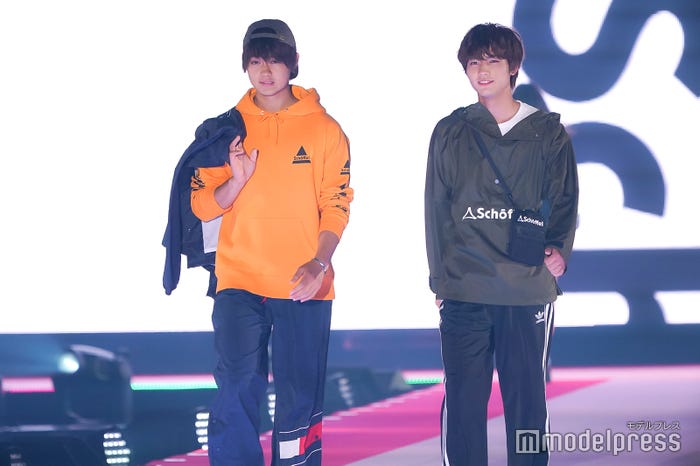 佐野勇斗、板垣瑞生 (C)モデルプレス