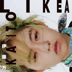 伊藤万理華／書籍「LIKEA」書影（C）2022 Marika Ito