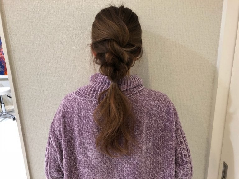 ヘアゴム1本で作るのにグッとオシャレなヘアアレンジ