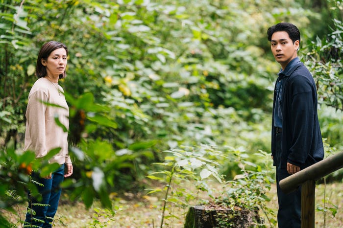 尾野真千子、柳楽優弥「ライオンの隠れ家」第8話(C)TBS