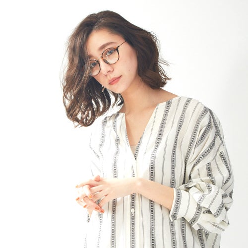 大人女子に似合うおしゃれ丸メガネ12選 自分に合ったフレームを見つけよう モデルプレス