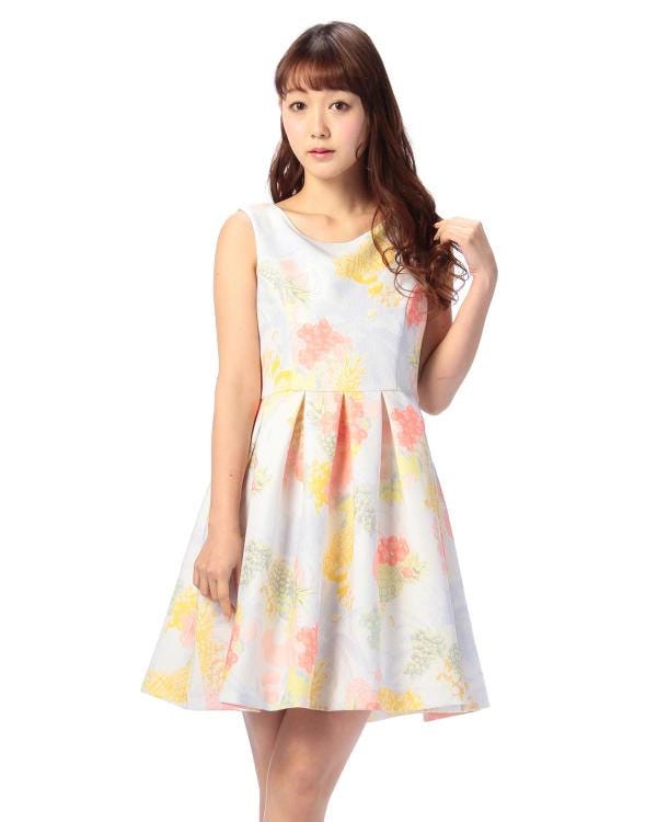 フルーツ柄ワンピース「JugeETTA」11,869円(税込)