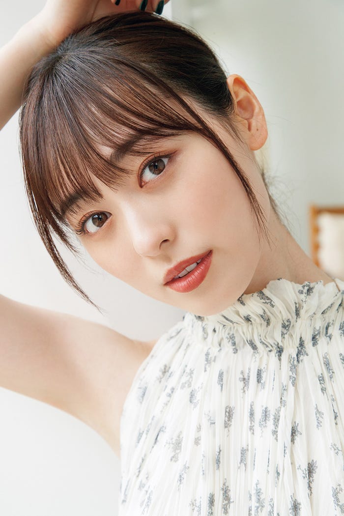 福原遥フォトブック「gift」より (画像提供:講談社)
