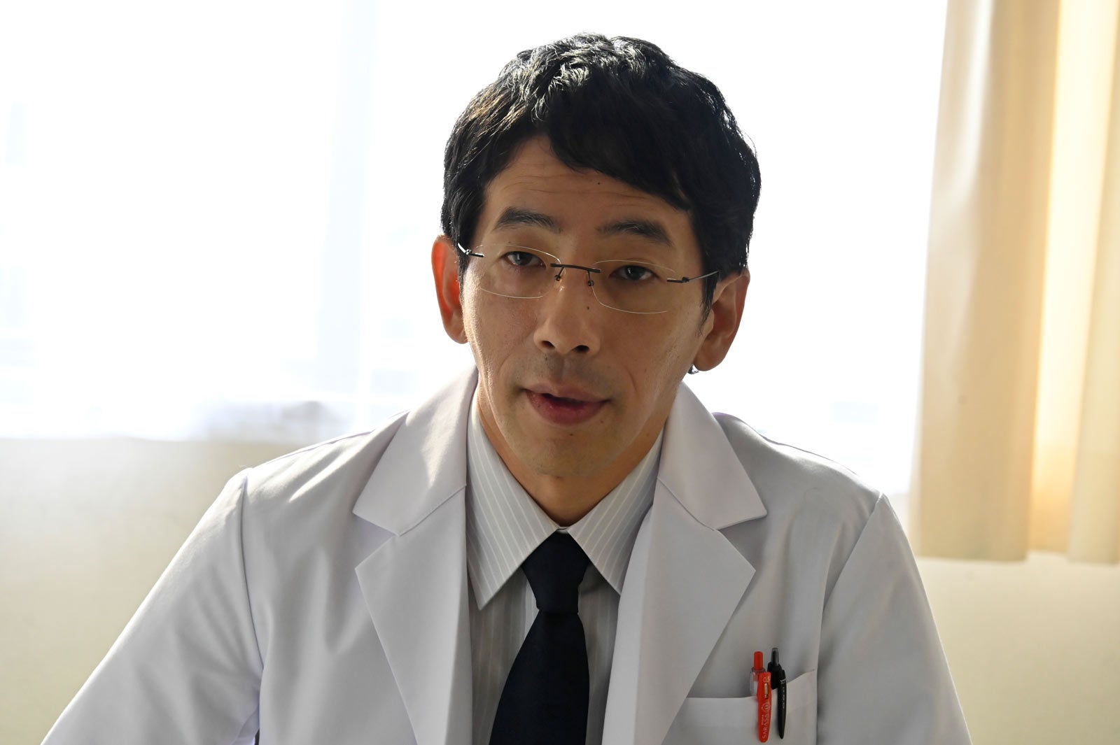 野間口徹（C）桃戸ハル・講談社／読売テレビ