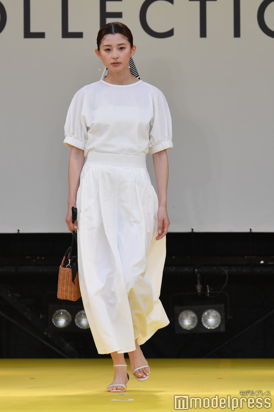 朝比奈彩（C）モデルプレス