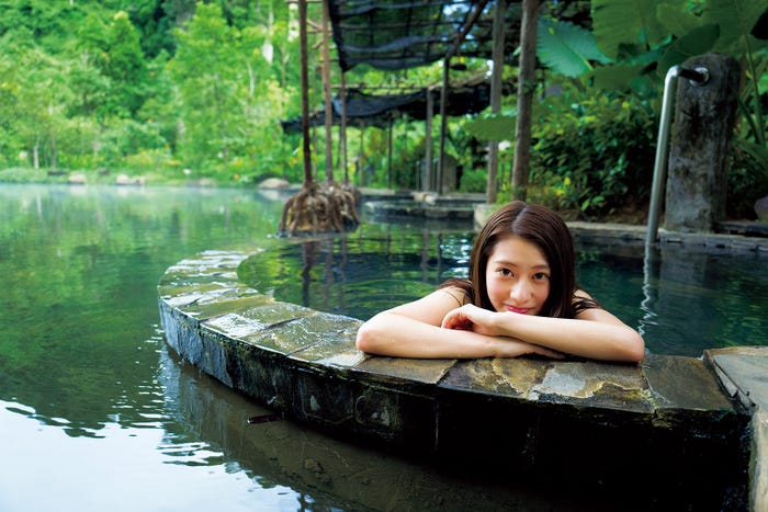 乃木坂46桜井玲香ファースト写真集「自由ということ」/Takeo Dec. 光文社刊