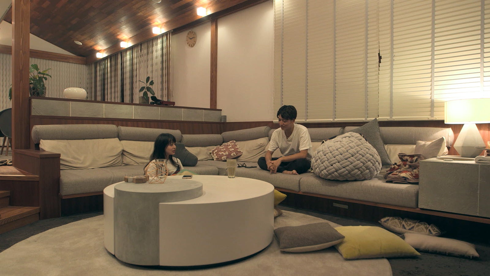 優衣、聡太「TERRACE HOUSE OPENING NEW DOORS」35th WEEK（C）フジテレビ／イースト・エンタテインメント
