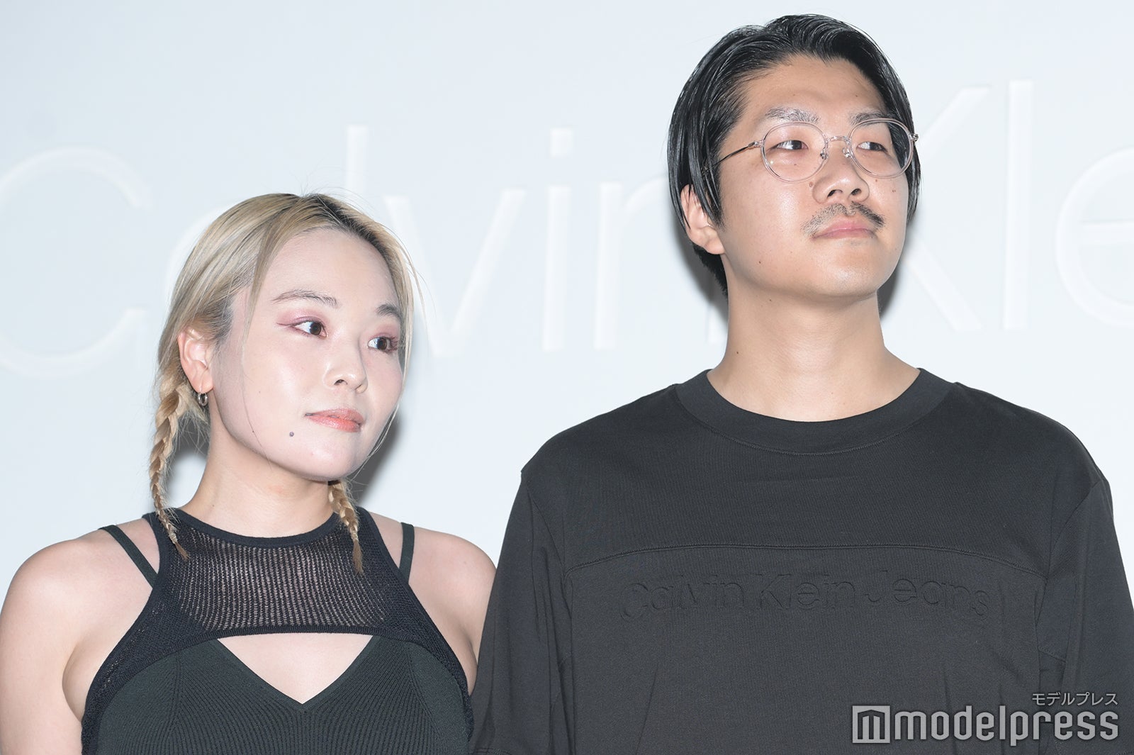 DJロミ・マッツ、シオリ・ブラッドショー（C）モデルプレス