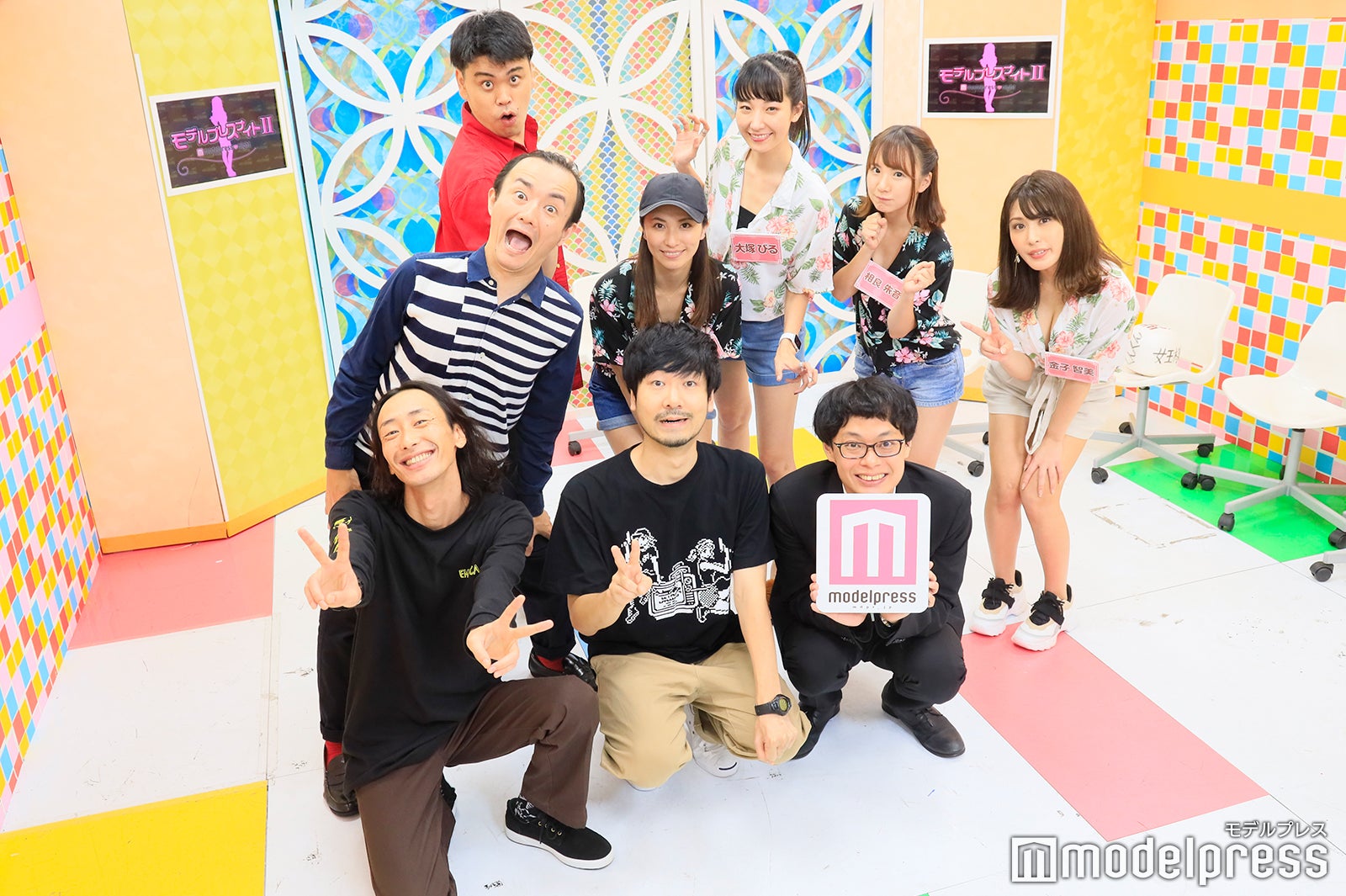（前列）GAG、（後列左から）ななまがり、戸田れい、大塚びる、相良朱音、金子智美（C）モデルプレス