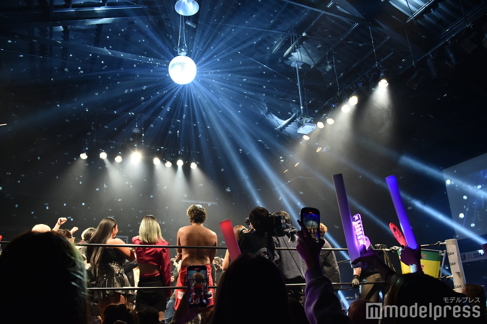 炎上万博 （C）モデルプレス