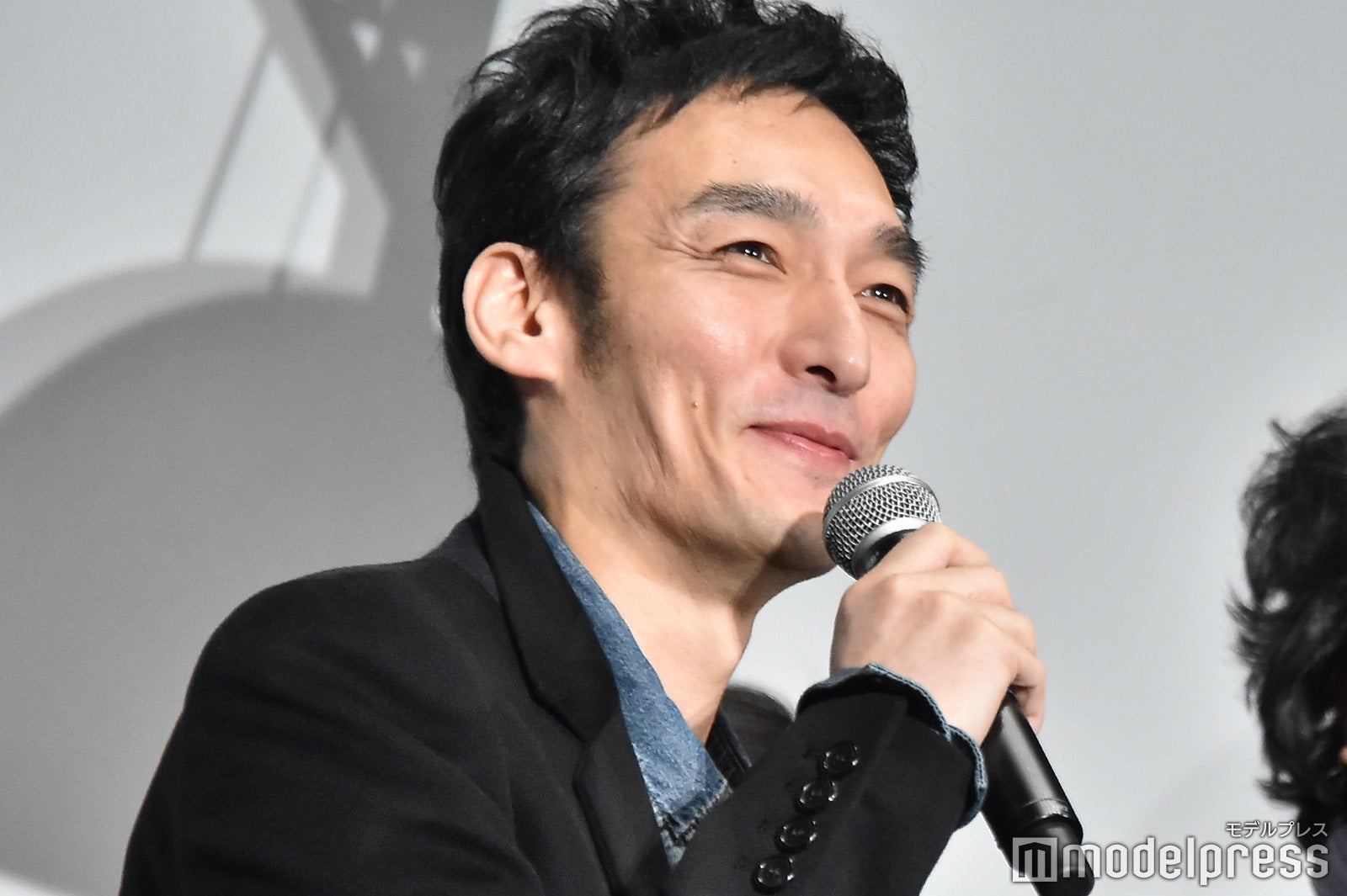 草なぎ剛（C）モデルプレス