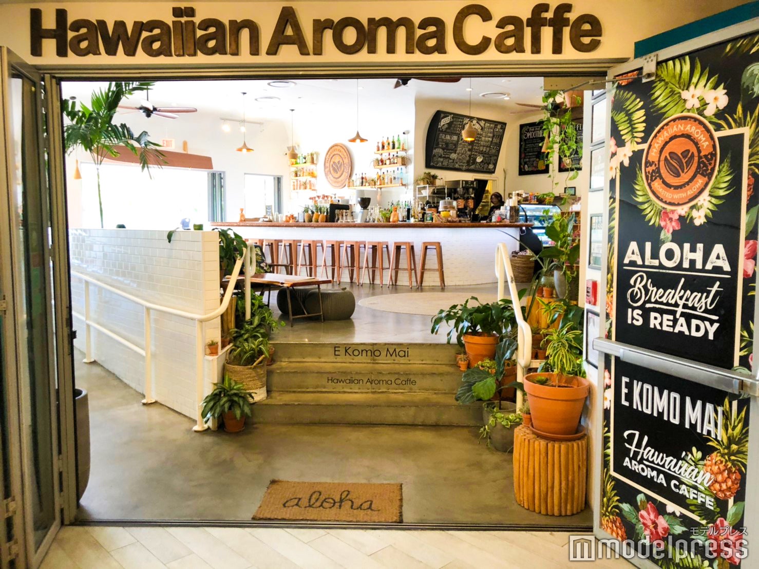 （C）モデルプレス