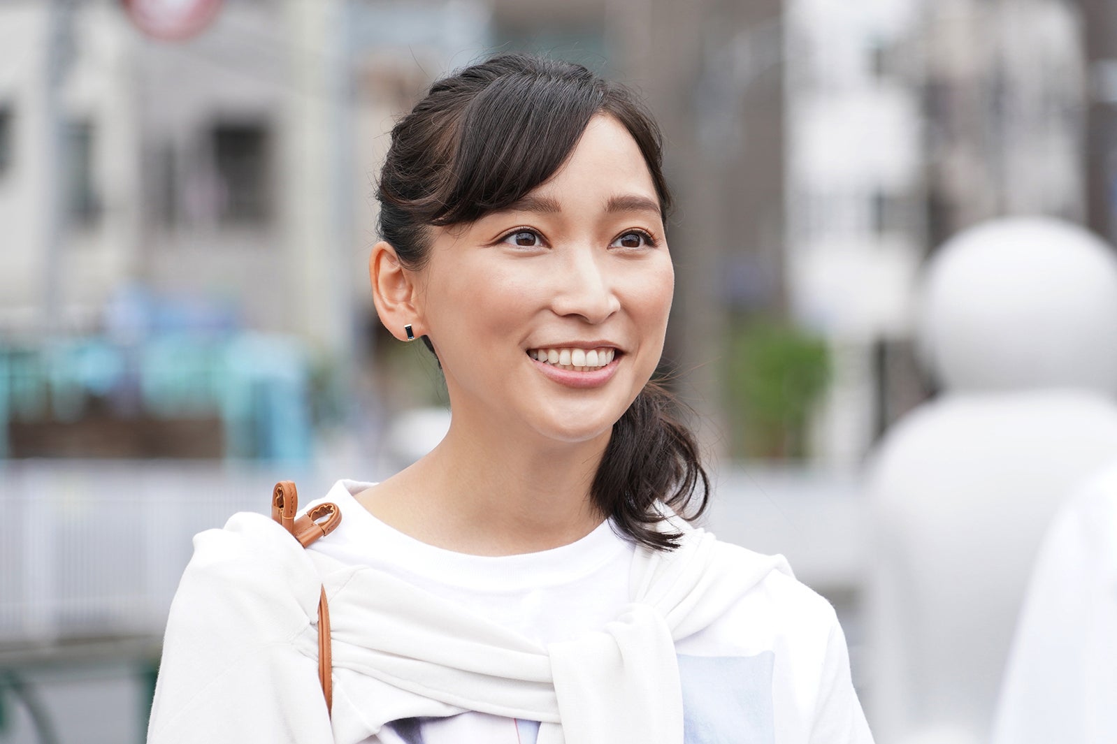 杏／「偽装不倫」第2話より（C）日本テレビ