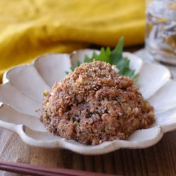 【切って混ぜるだけ居酒屋】焼酎にあう。明太さばなめろう