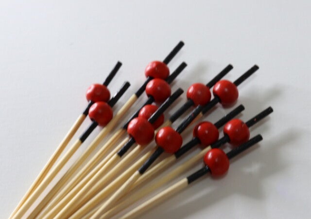 100均ってこんなのも売ってるの？おしゃれなデザインに一目惚れ♡いろいろ使えるピック