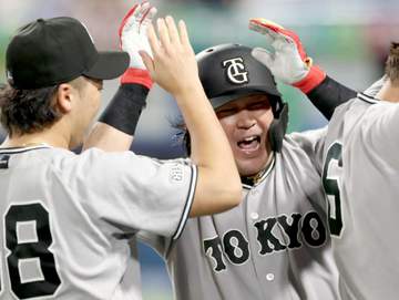 巨人・甲斐 今季初安打がV1号「出番があった時にはしっかり求められているものを出せるように」首位阪神に1.5差