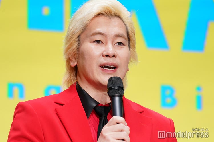 カズレーザー めざまし8 を欠席 口腔内が酷く腫れて発声が困難 モデルプレス カズレーザー めざまし8 を欠席 口腔内が酷く腫れて発声が困難 モデルプレス