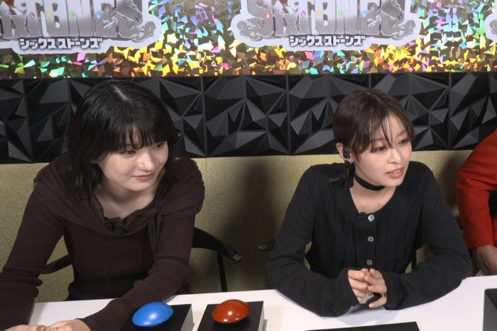 蒔田彩珠、森七菜(C)TBS