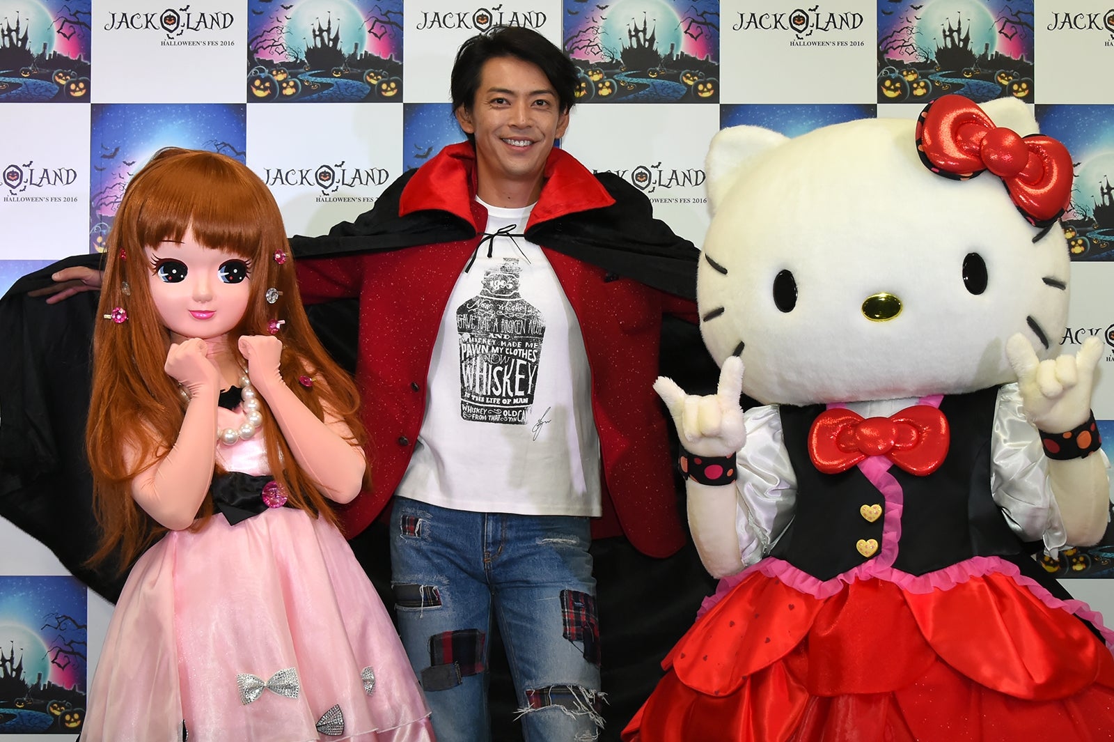 リカちゃん、敦士、サンリオピューロランドのキティちゃん （C）ジャック・オー・ランド
